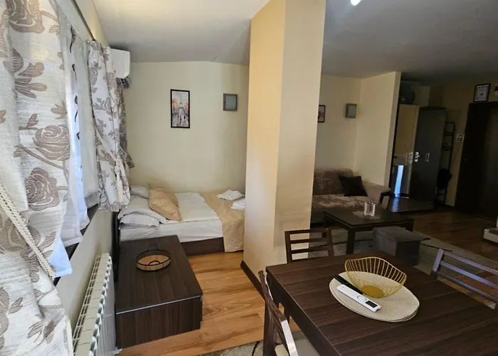 Zax B7 In Terra Complex